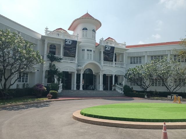Charter International School — campus photo via Google Maps